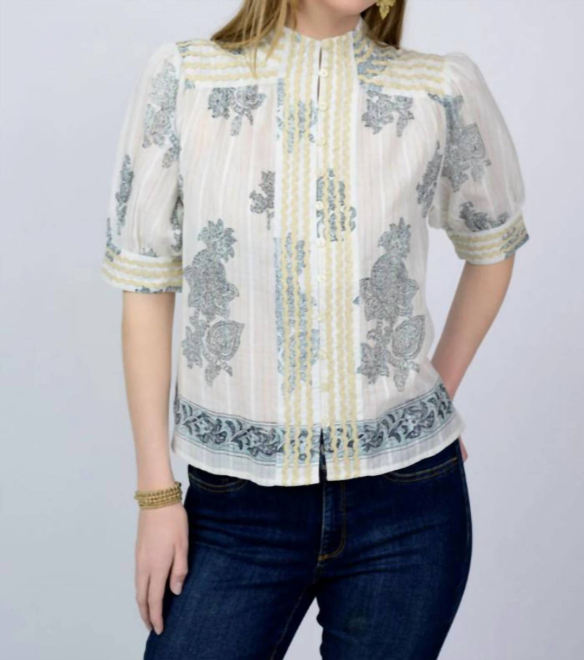 Ivy Jane - Metallic Trim Paisley Top
