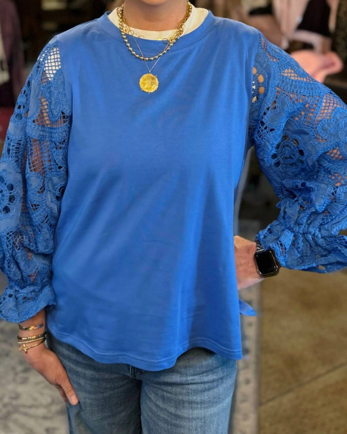 Jade - Lace Sleeve Pullover