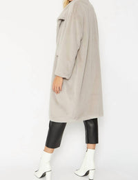 Jayley - JAYLEY Caramel Faux Fur Oversized Coat