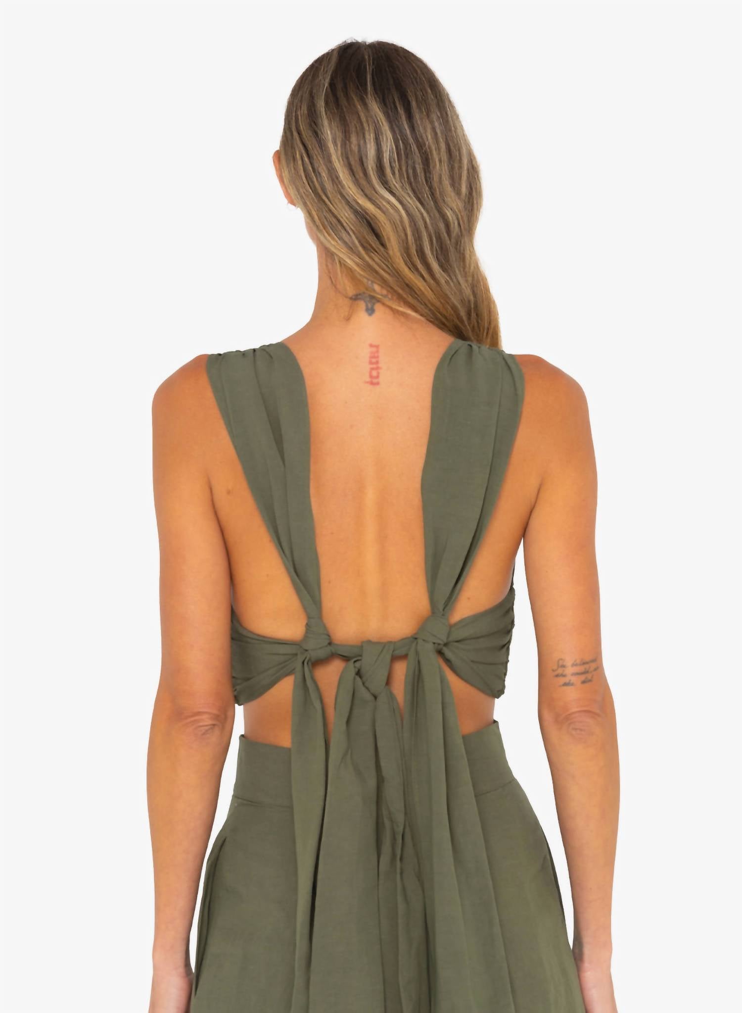 Jbq - Sara Top - clothing - crop - tops - directbrandpartner