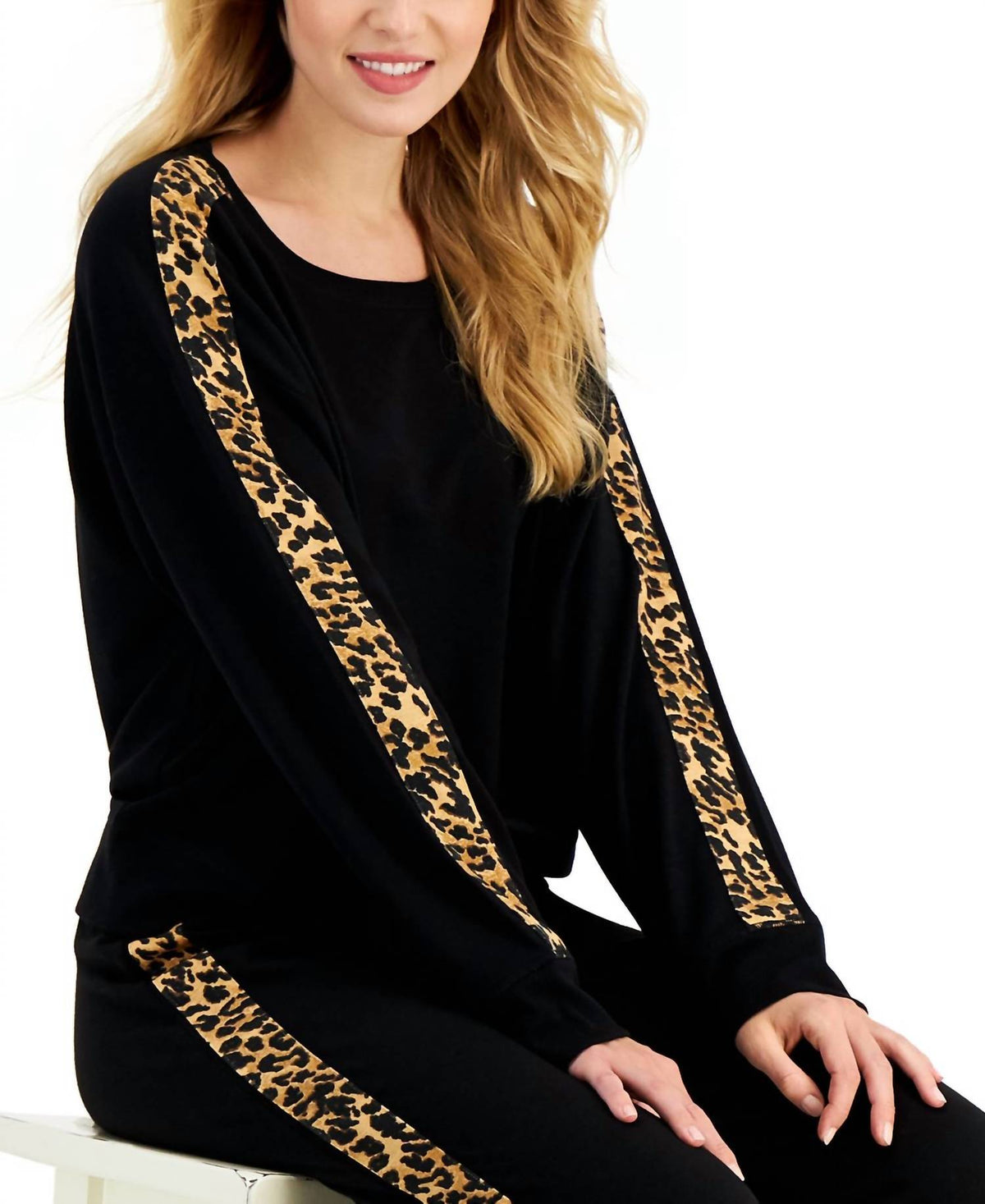 Jenni By Jennifer Moore - On Repeat Sleep Top