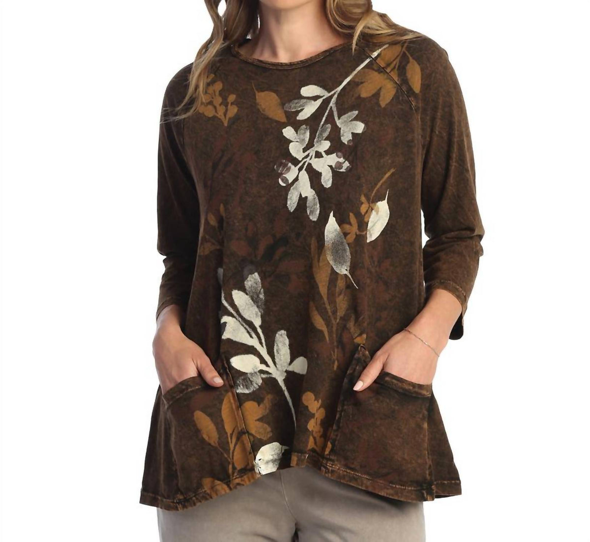 Jess & Jane - Verde Mineral Washed Patch Pocket Cotton Top - Plus