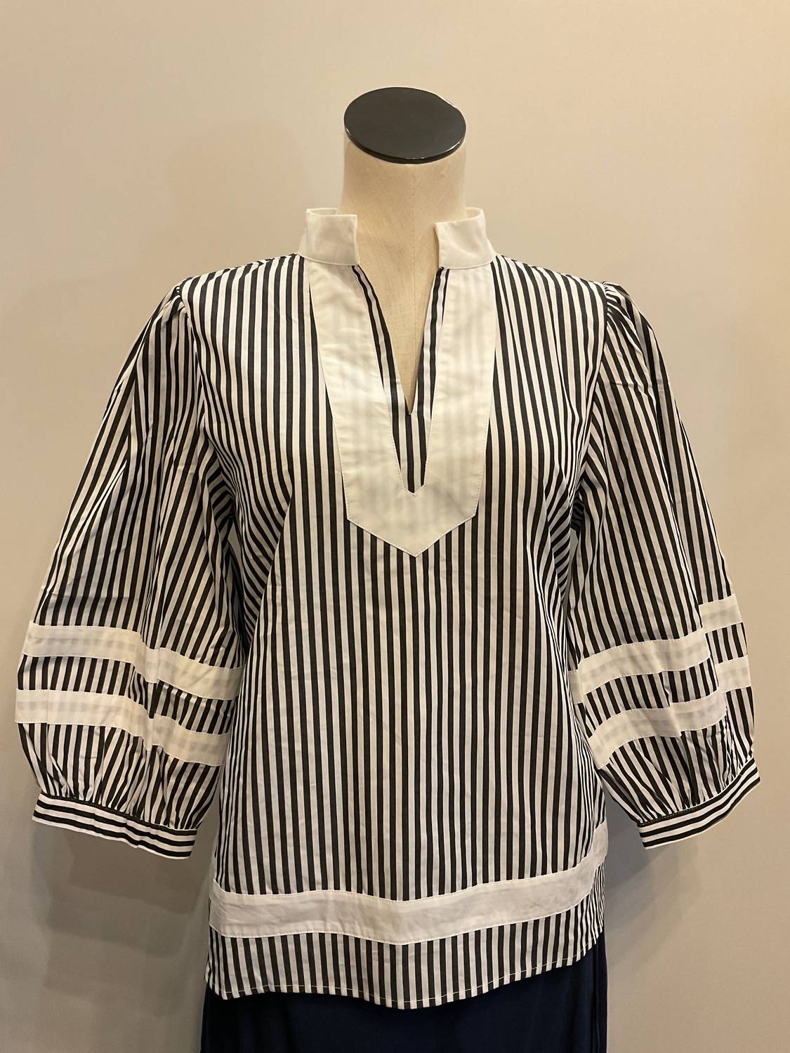 Jodifl - Caroline Split Neck Blouse