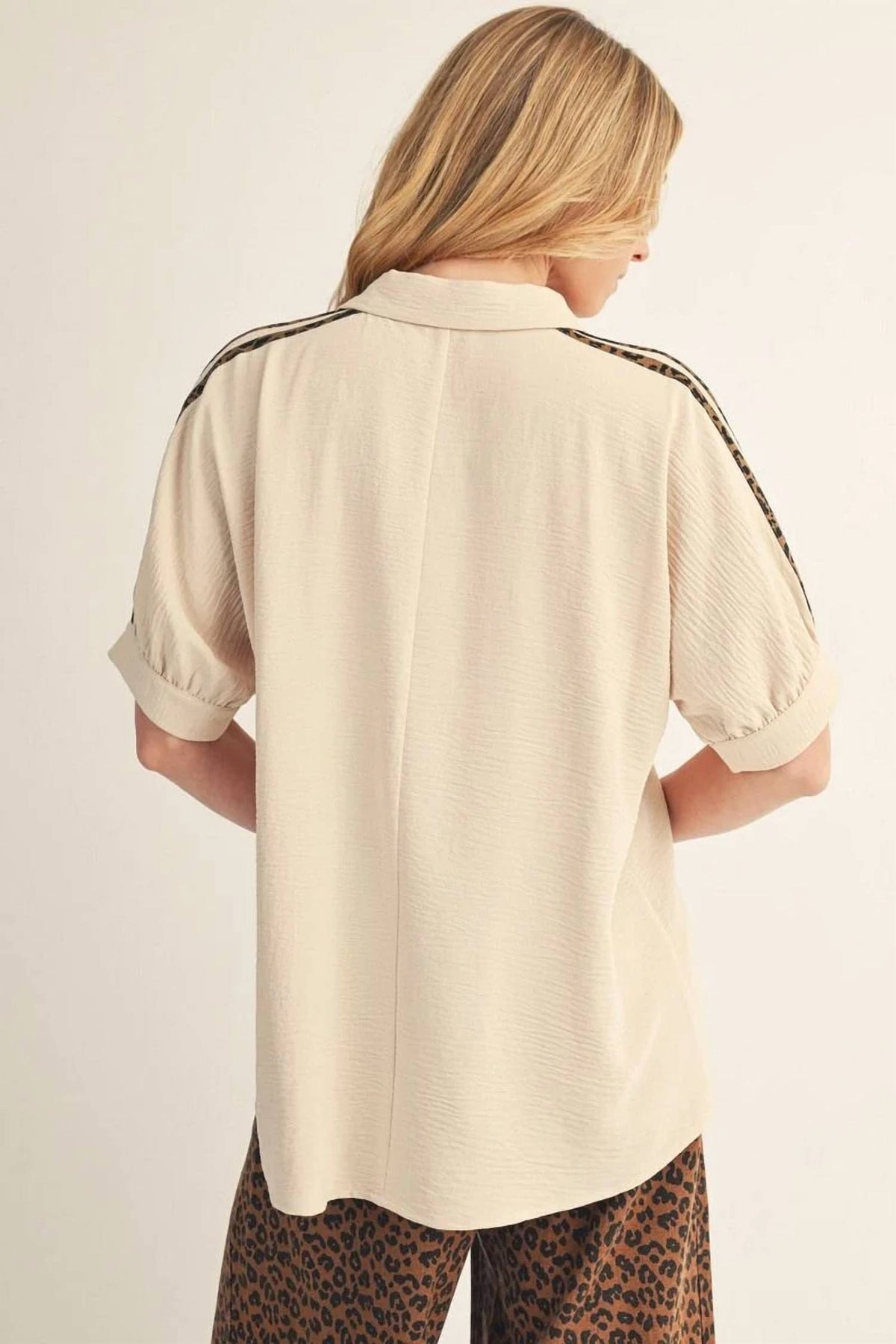 Jodifl - Leopard Drop Shoulder Crinkled Top