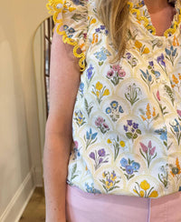 Jodifl - Scalloped Floral Blouse