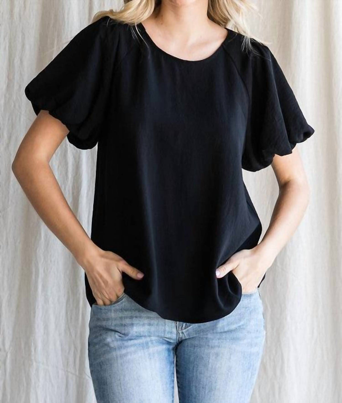 Jodifl - Solid U-neck Short Puffed Sleeved Top