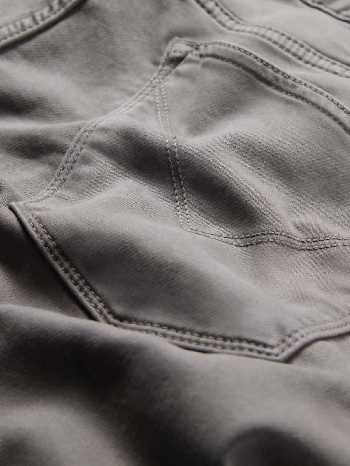 John Varvatos - J701 Regular Fit Jeans