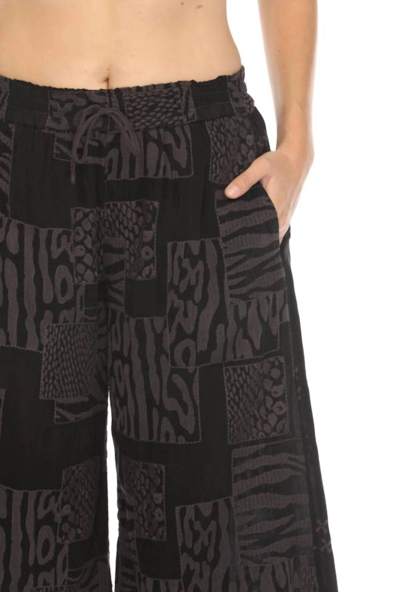 Johnny Was - YULIA PANT (SHORT LINED) JAGA - black - clothing - pants