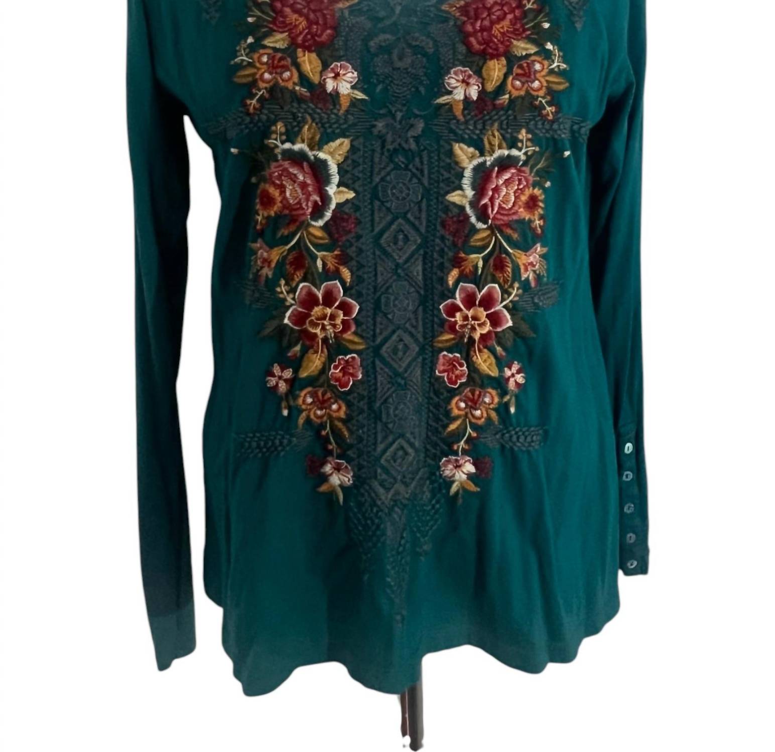 Johnny Was - Zaret Embroidered Top - clothing - green - patterned