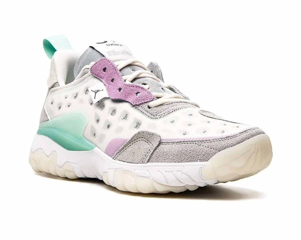 Jordan - Men's Delta 2 Sneaker