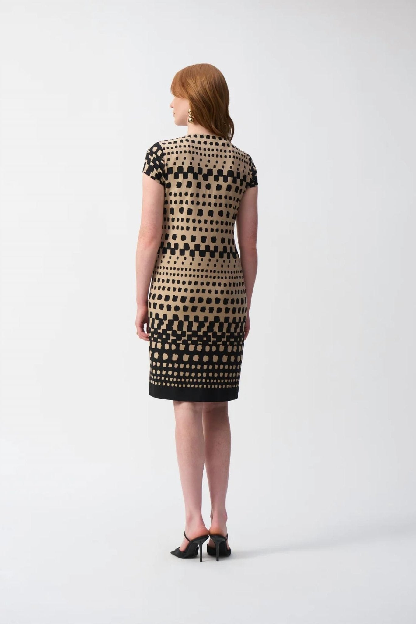 Joseph Ribkoff - Geometric Print Short Sleeve Shift Dress - brown - clothing - dresses