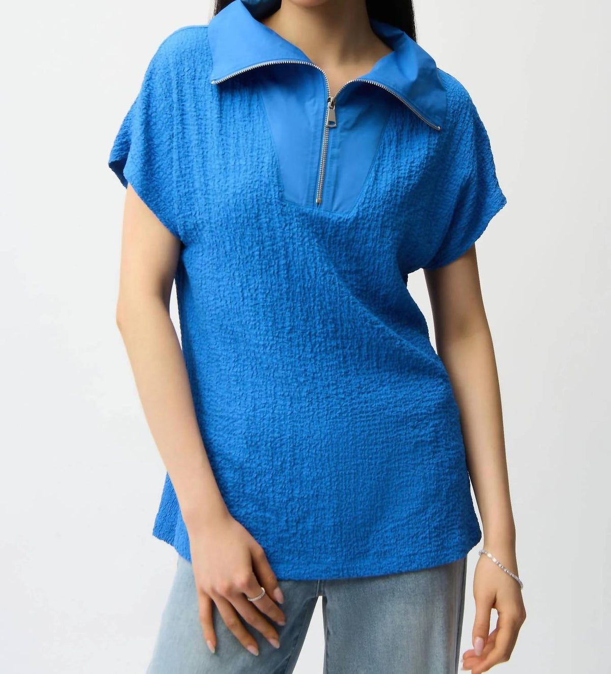 Joseph Ribkoff - Memory Collar Zip Front Short Sleeve Boxy Top