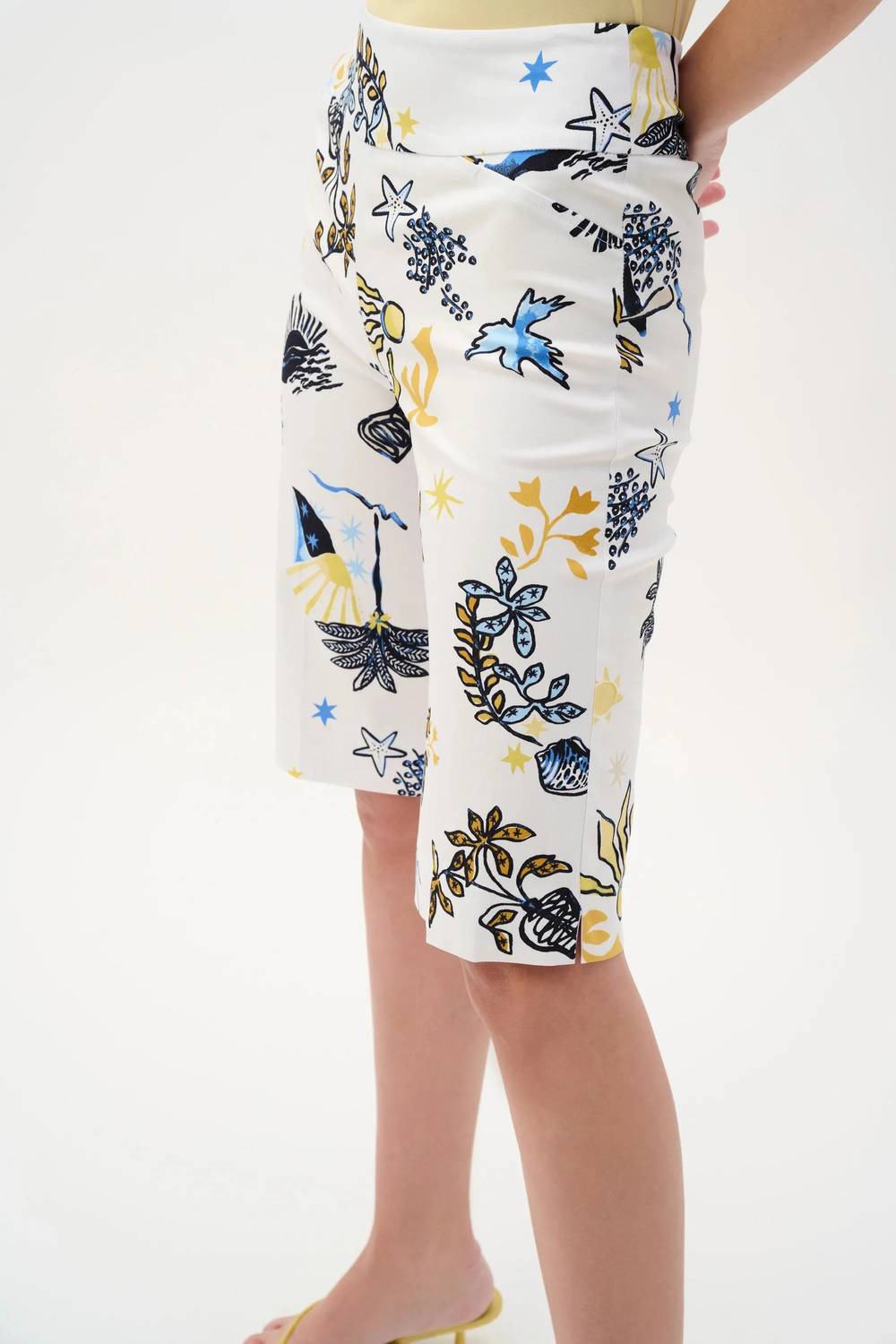 Joseph Ribkoff - Printed High Waist Pull On Bermuda Shorts