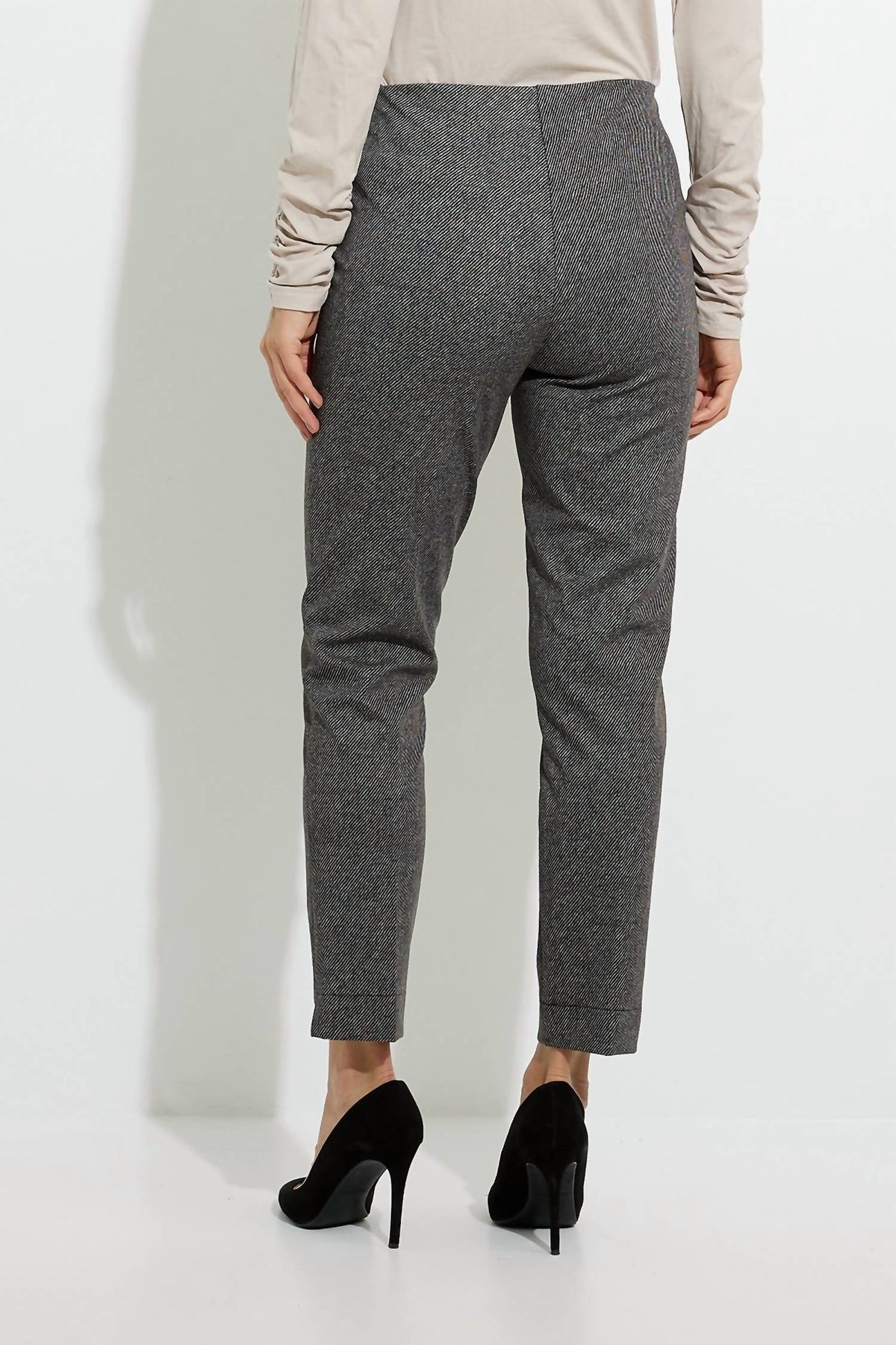 Joseph Ribkoff - SLIM LEG PANTS