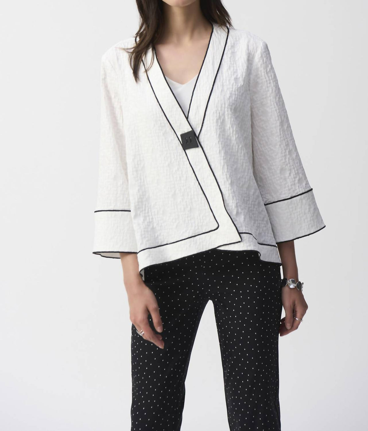 Joseph Ribkoff - V-neck Button Jacket