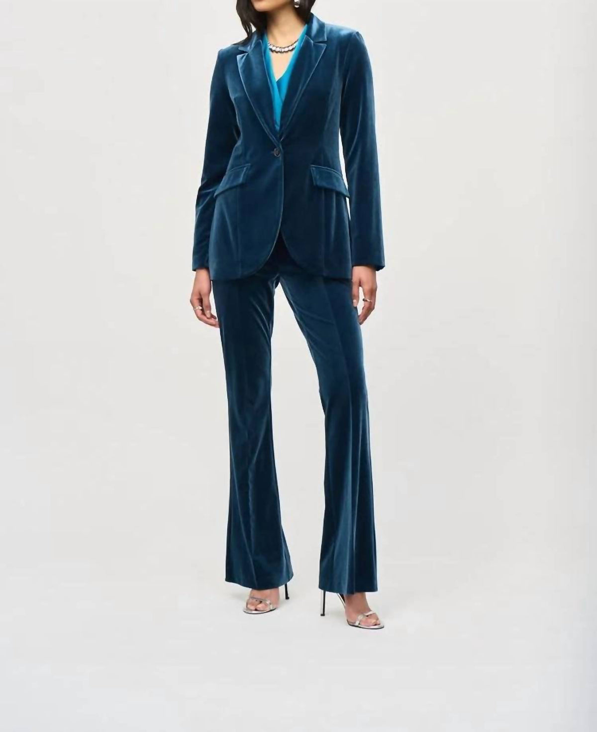 Joseph Ribkoff - Velvet Fitted Blazer