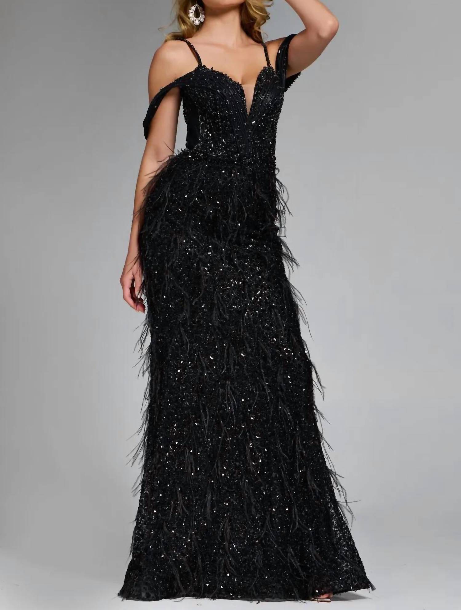 Jovani - Feathered Plunge Gown With Dazzling Embellishments - black - clothing - dresses