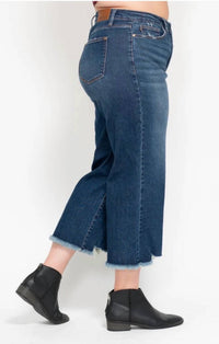Judy Blue - Button Fly Hem Crop Jeans