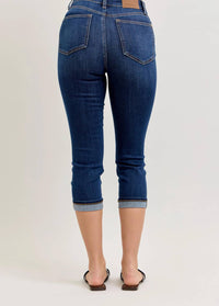 Judy Blue - Capri Cutoff Cuff Jean