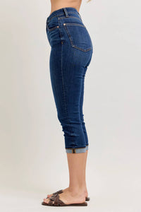 Judy Blue - Capri Cutoff Cuff Jean