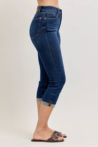 Judy Blue - Capri Cutoff Cuff Jean