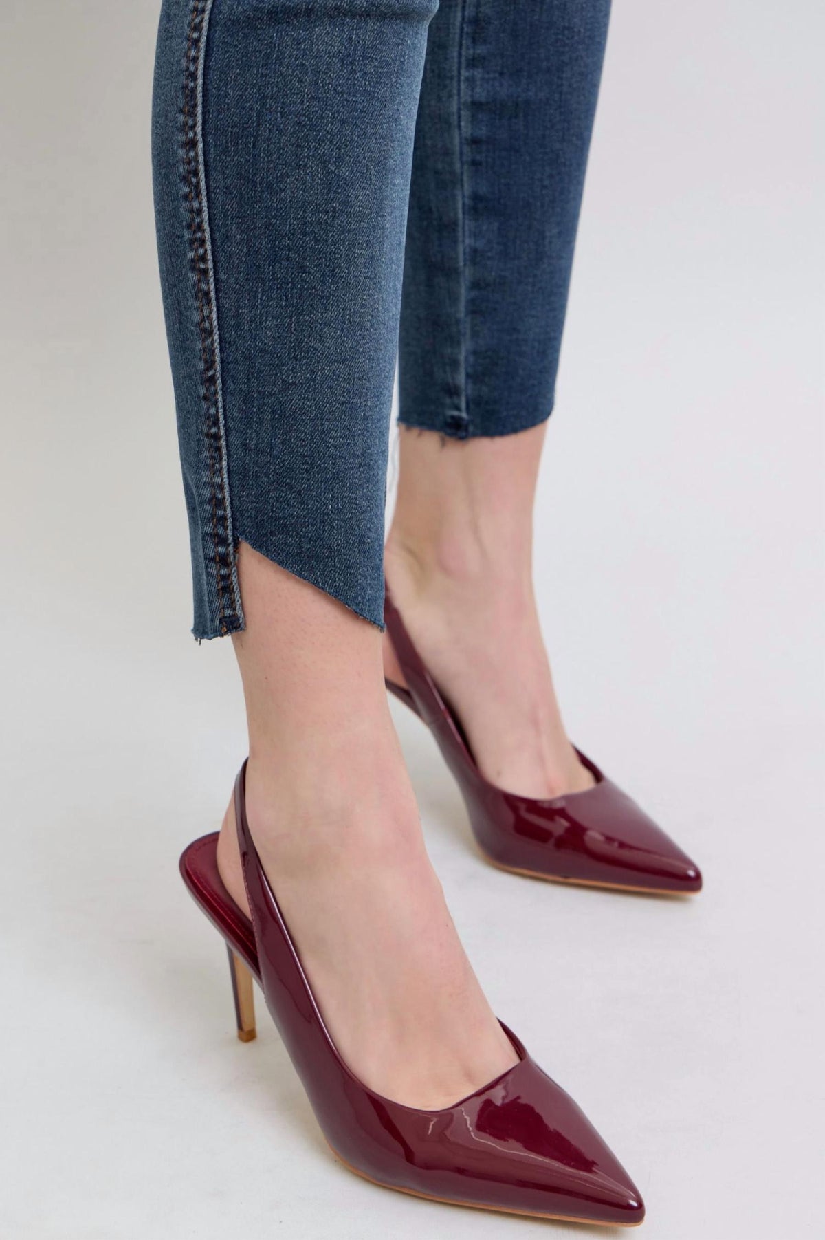 Judy Blue - Cigarette Skinny Jeans