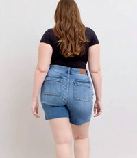 Judy Blue - Mid Rise Bermuda Shorts