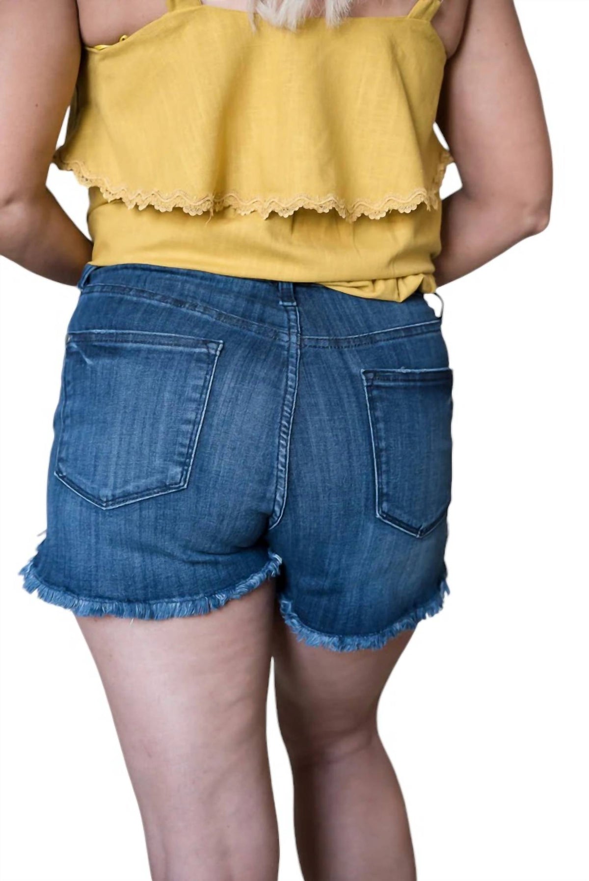 Judy Blue - PULL ON DOLPHIN FRAY HEM SHORTS