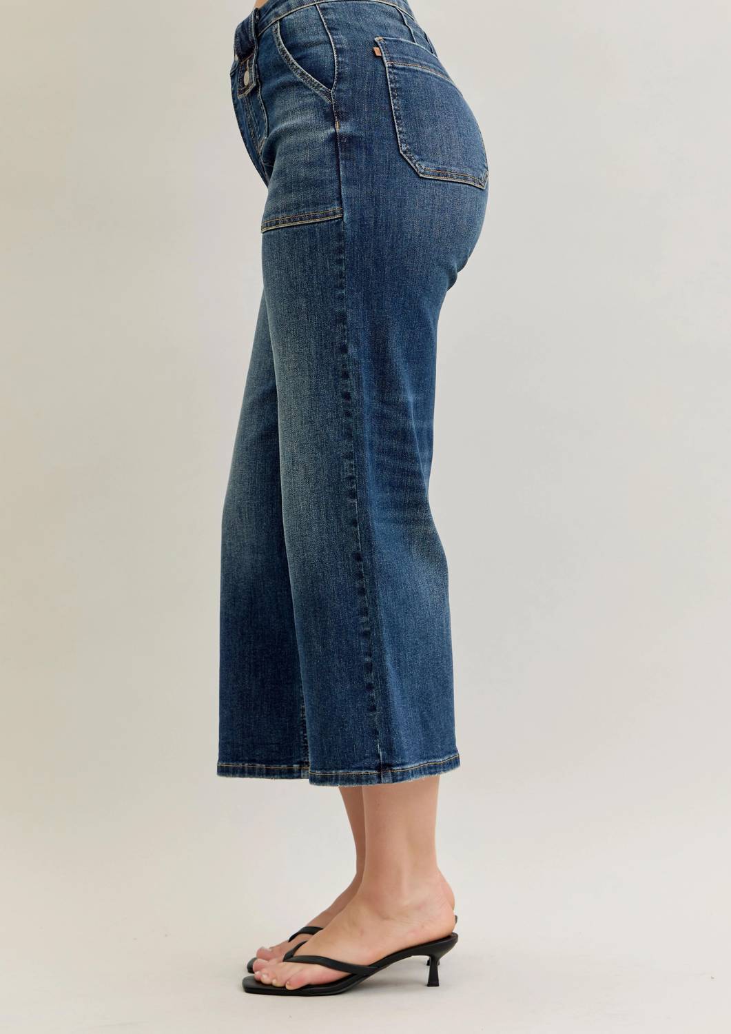 Judy Blue - Wide Crop Utility & Patch Pocket Jeans