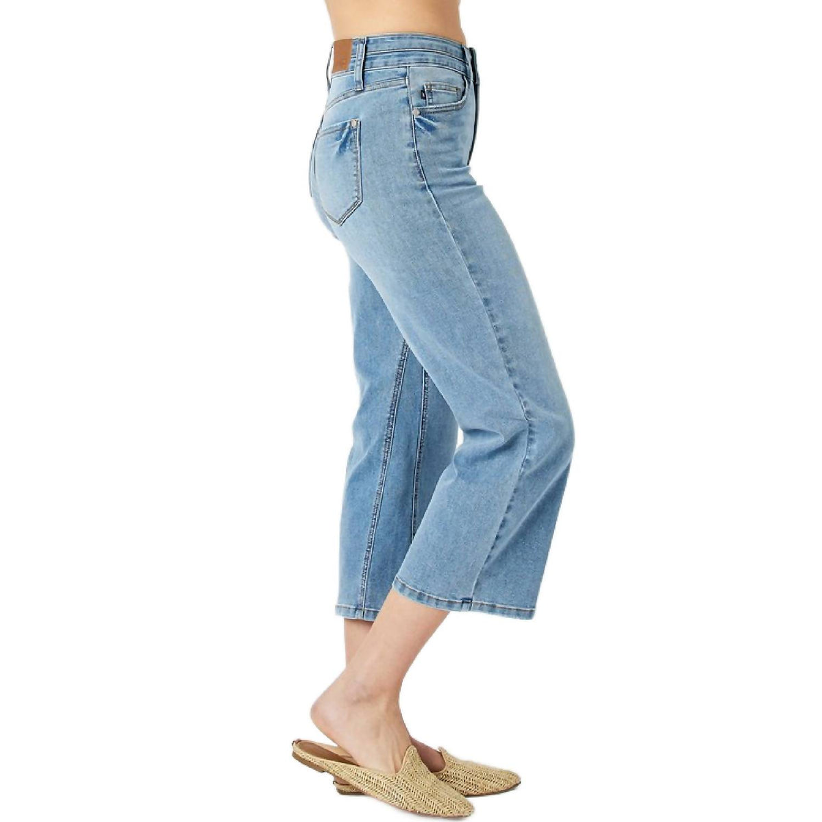 Judy Blue - Wide Leg Cropped Jeans