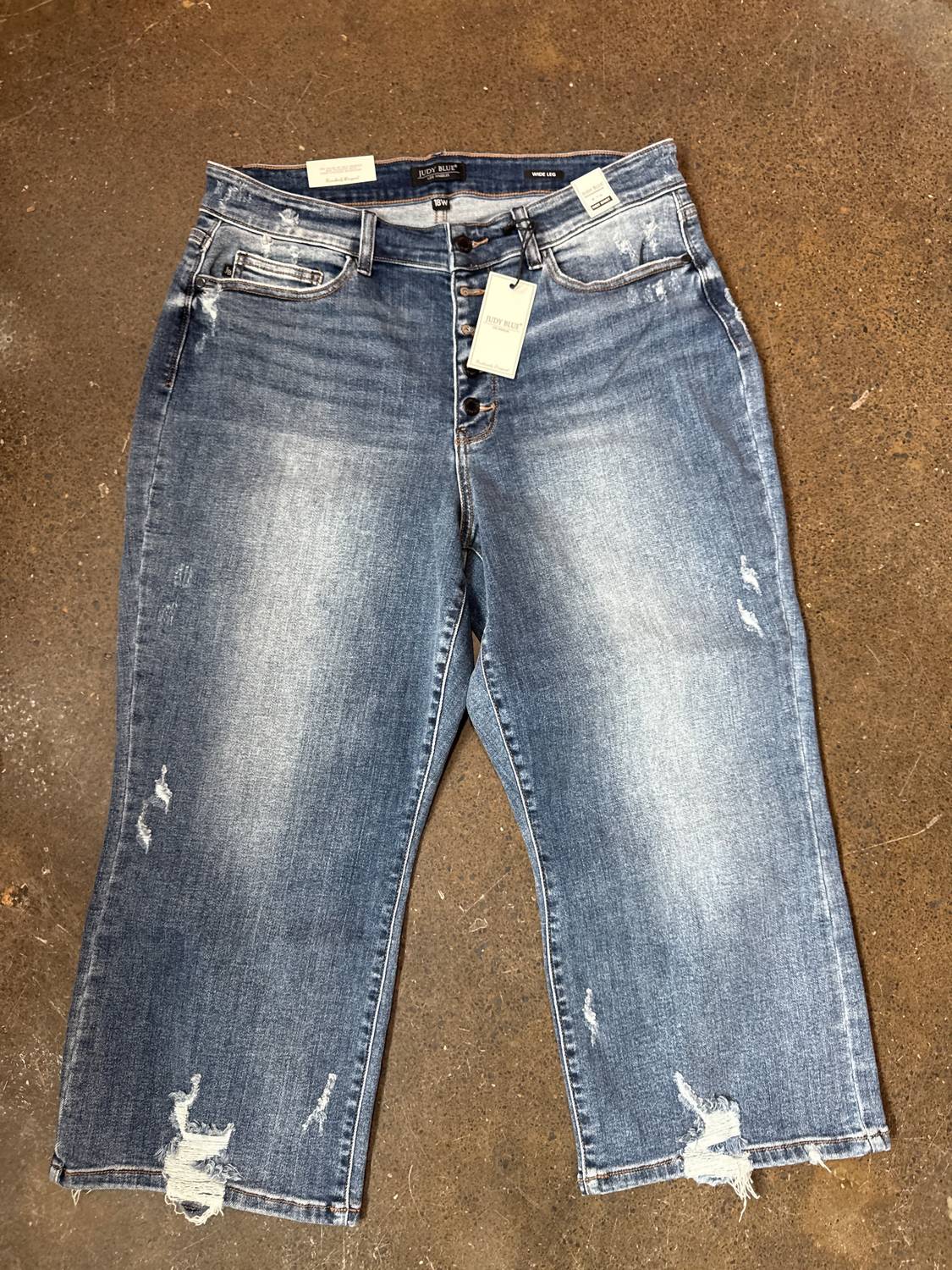 Judy Blue - Women's Button Fly Crop Jeans