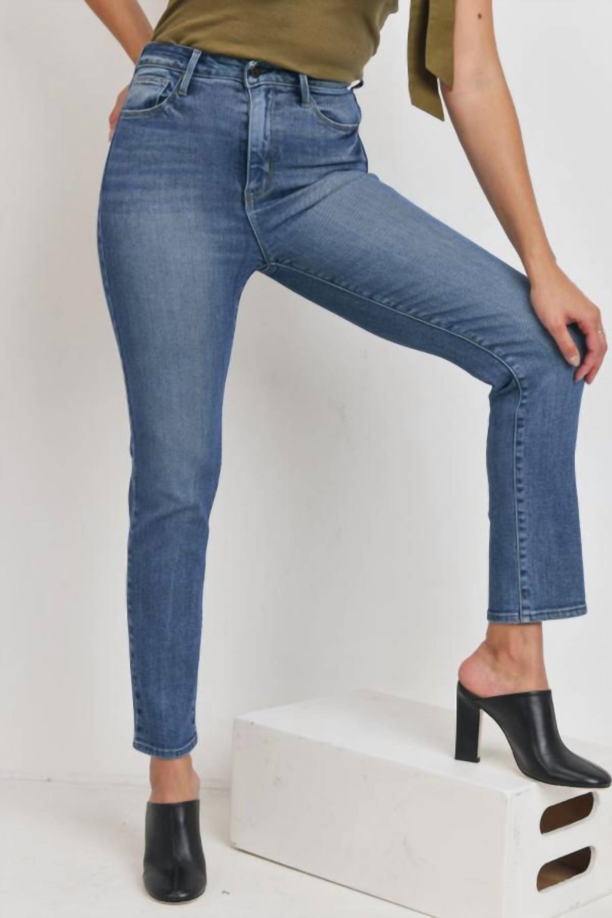 Peyton Jeans
