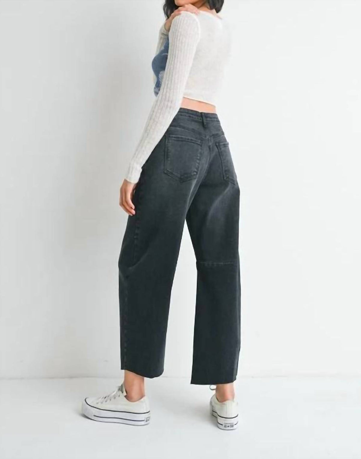 Just Panmaco Inc. - Staple Barrel Jeans