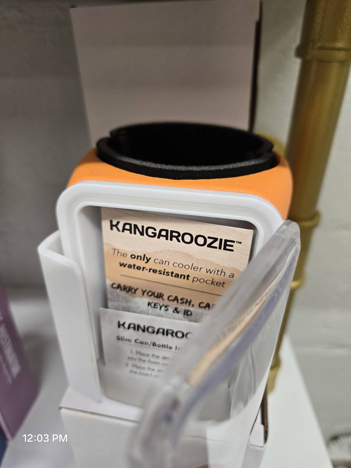 Kangaroozie - Can Koozie With Pocket