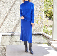 Karen Kane - Bias Cut Midi Skirt - blue - clothing - directbrandpartner