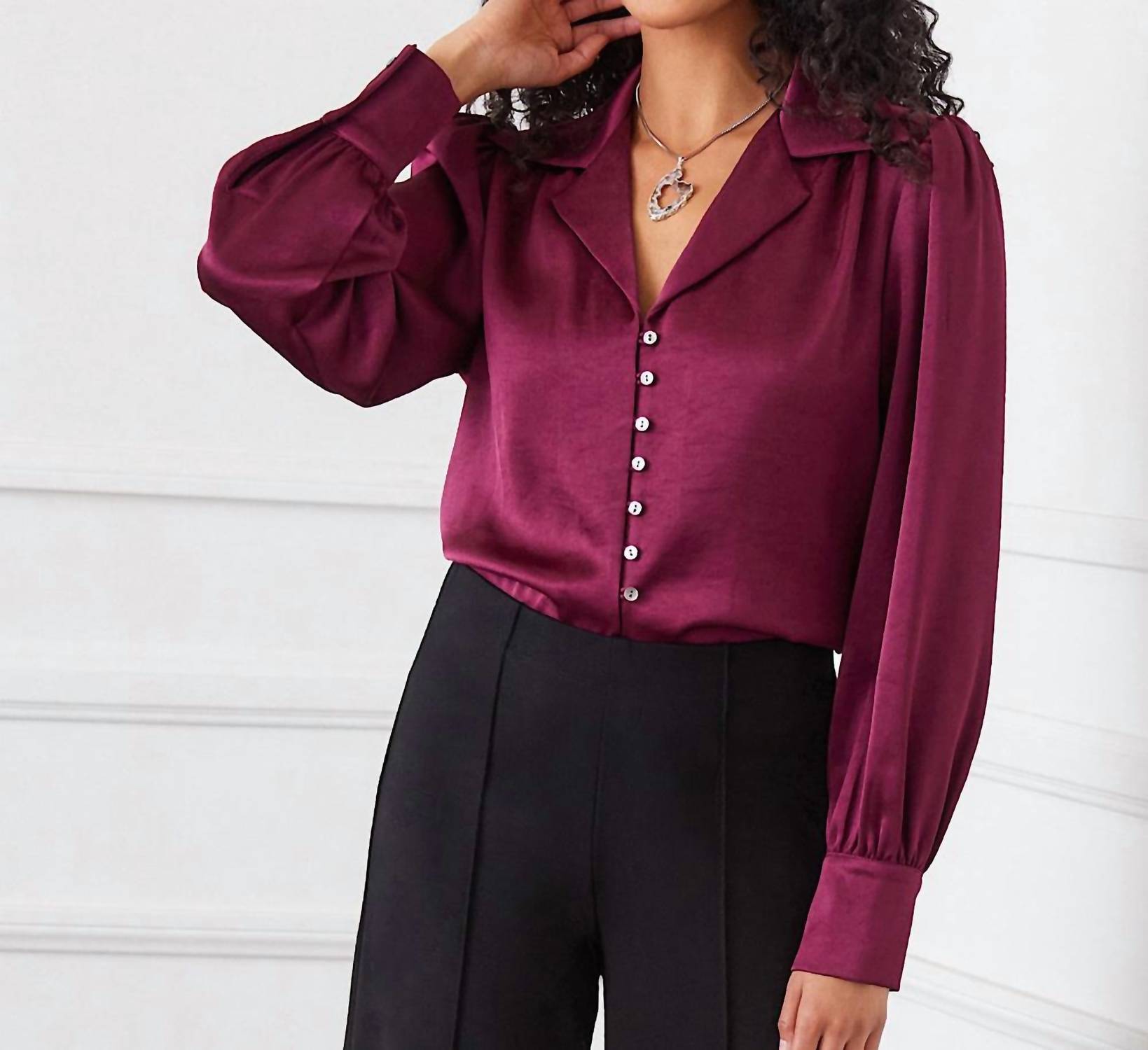Karen Kane - Shirred Satin Blouse - blouses - clothing - directbrandpartner