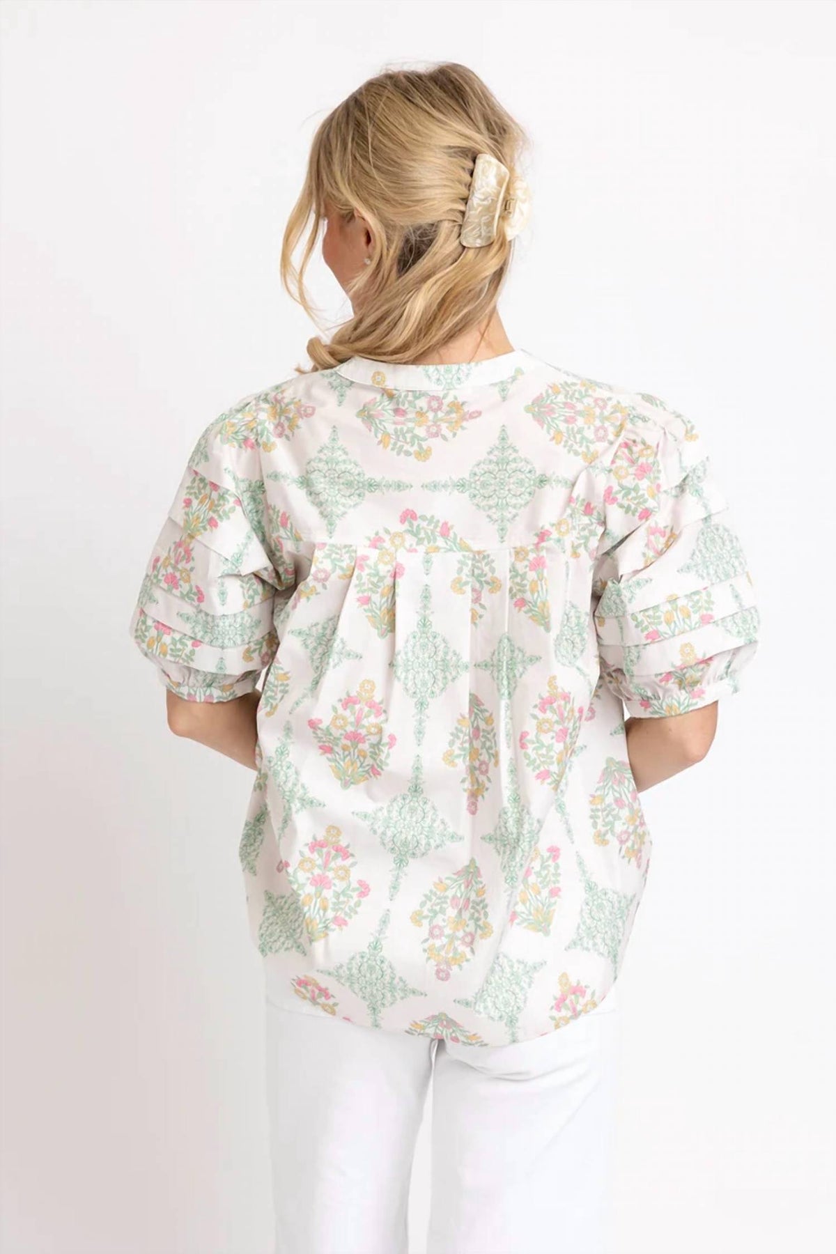 Karlie - Delicate Floral Button Blouse