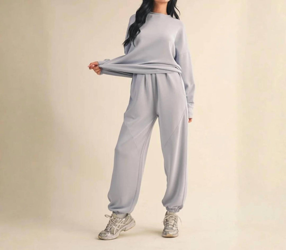 Kimberly C - Zuri Super Soft Oversized Crewneck Sweatshirt