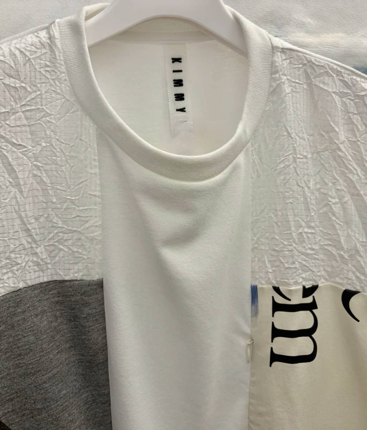 Kimmy - Men's Vintage Patch T-shirt