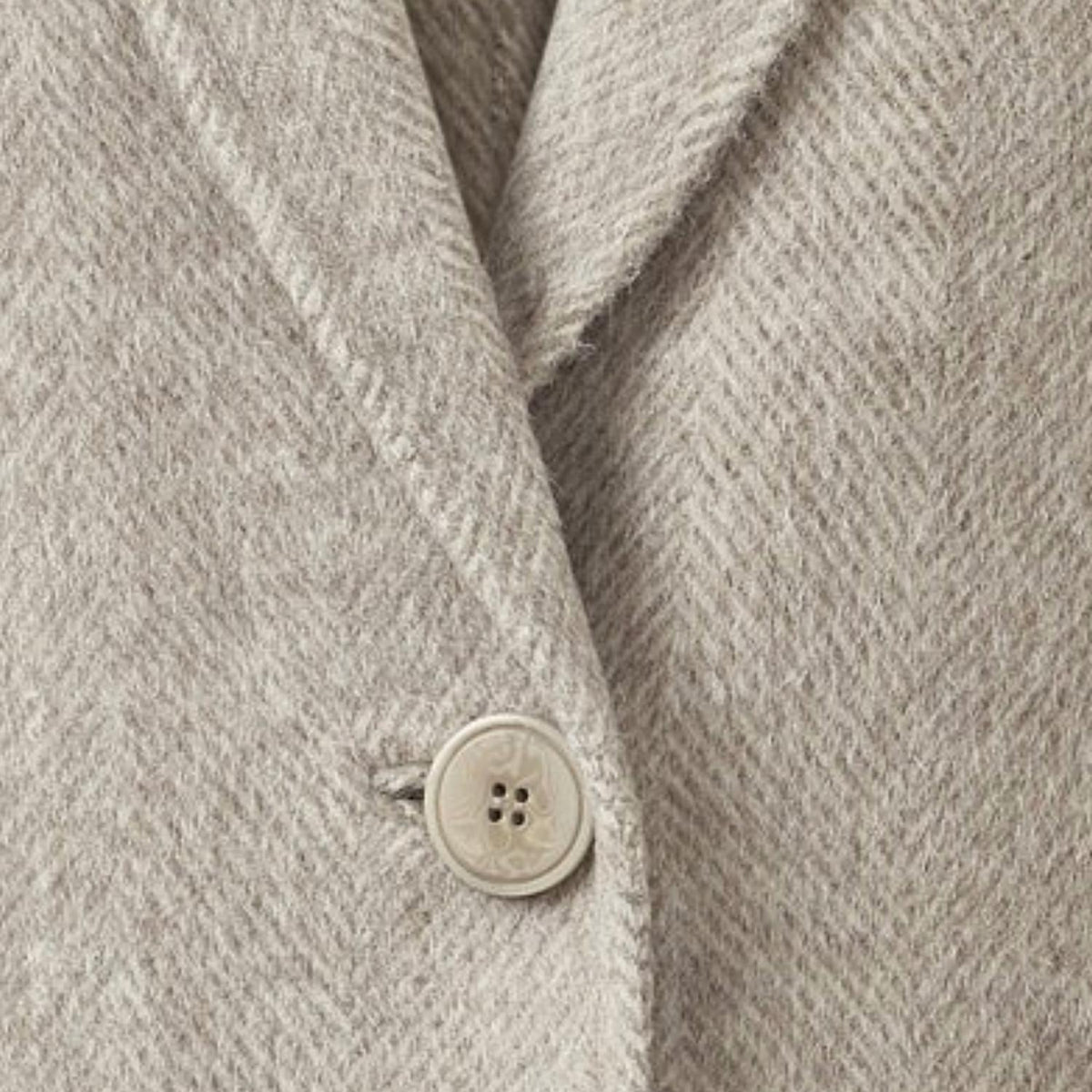 Kinross - Brushed Herringbone Notch Collar Coat
