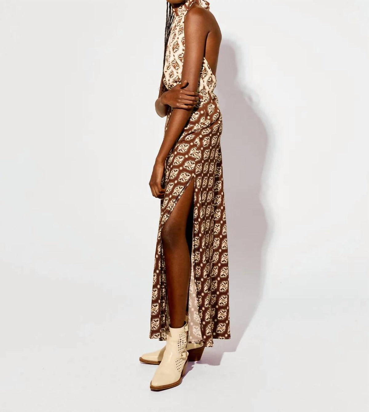 Kivari - Halter Maxi Dress