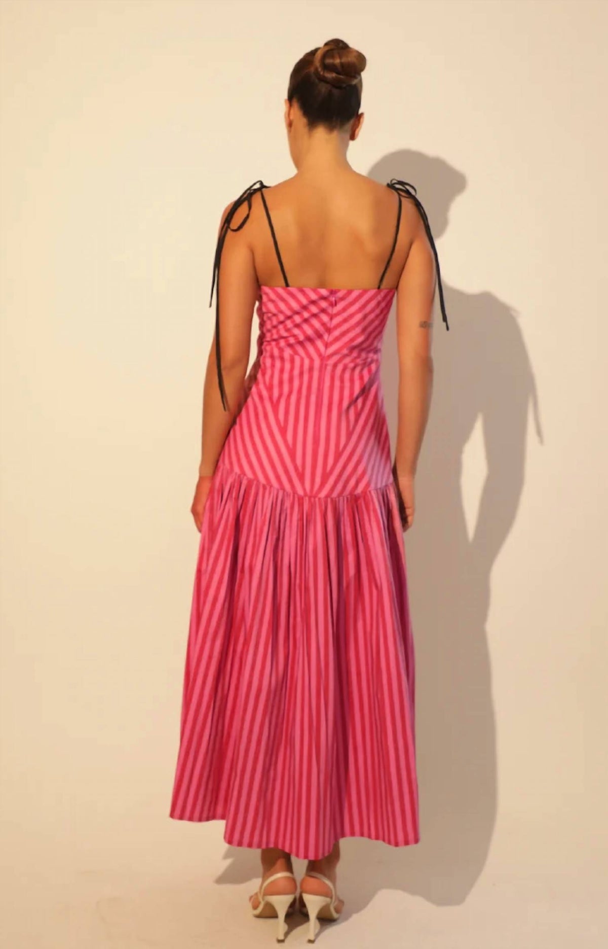 Kleid - Vanessa Midi Dress