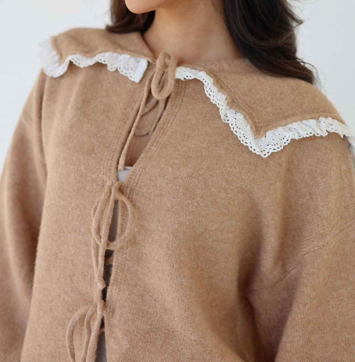 Klesis - Opalite Lace Collar Sweater