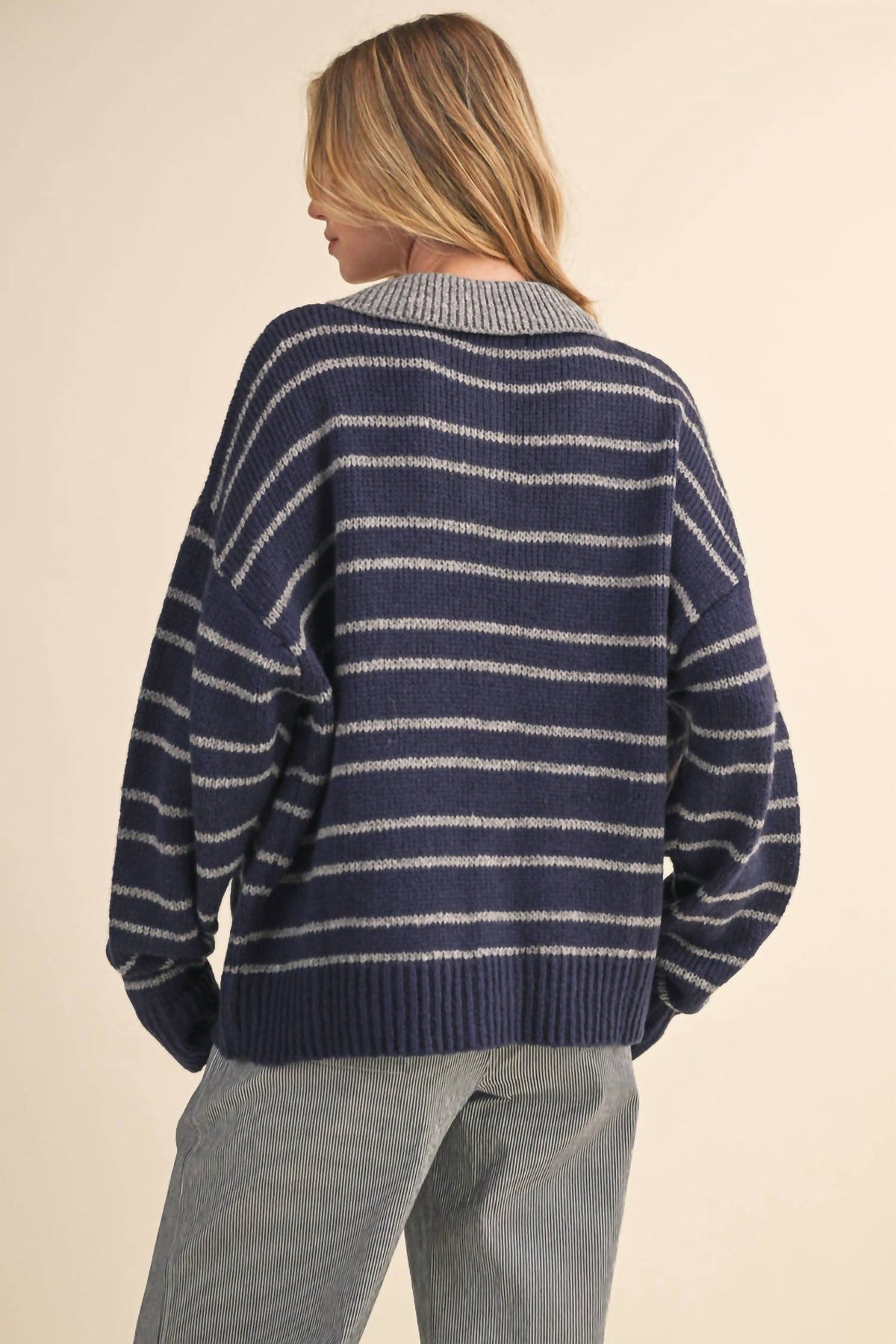 Klesis - Stripe Collar Sweater