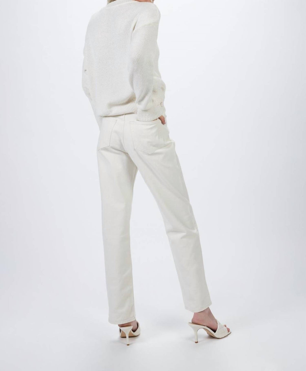 WHITE DENIM