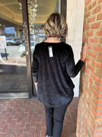 Kozan - Demeter Top - black - clothing - patterned