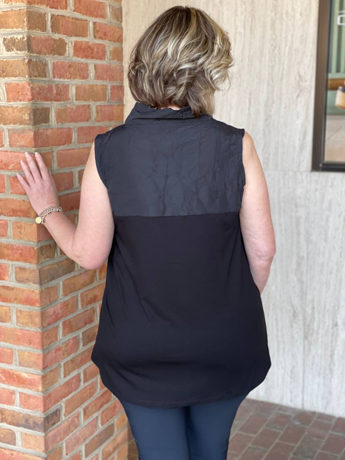 Kozan - Half - zip Sleeveles Top - black - blouses - clothing