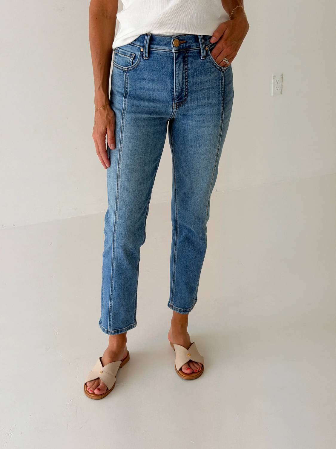 Kut From The Kloth - Blair Denim With Side Inset