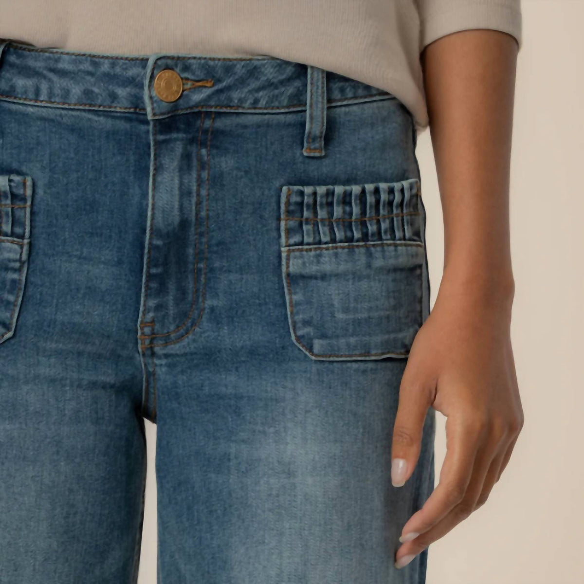 Kut From The Kloth - Maya Wide Leg Jeans With Patch Pockets