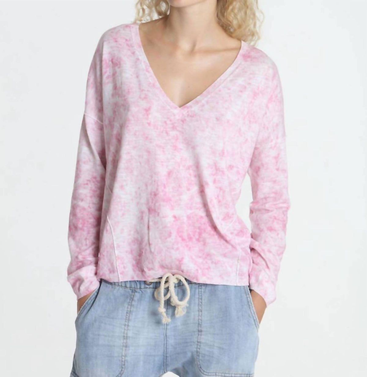 Label+Thread - Women's Boardwalk Vee Top